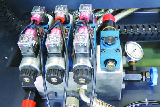 Pile Turner Machine for dust removing, Paper Separation, aligning and pile turning in printing and packaging