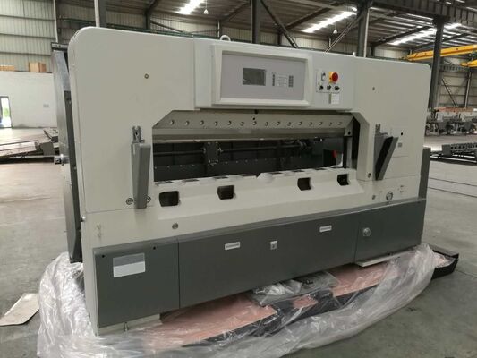 Guillotine Paper Cutter 1640mm with hydraulic system and Omron PLC Programm control system