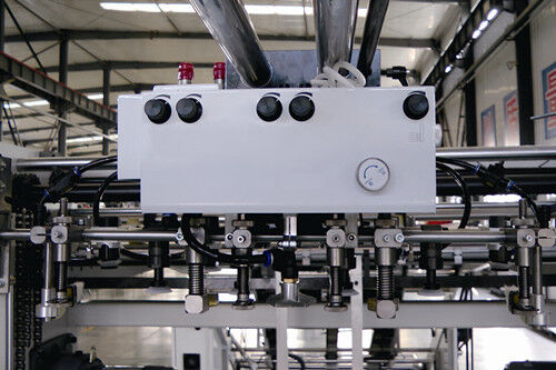 Automatic High speed laminator YC146 for packaging industry,  high-speed laminating machine