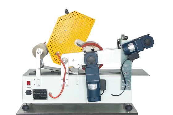 Car License plate hot stamping machine with thermal transfer foil, vehicle number plate hot stamping machine