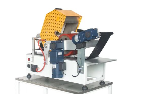 Car License plate hot stamping machine with thermal transfer foil, vehicle number plate hot stamping machine